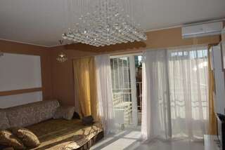 Апартаменты Kirova 27D white DELUX studio Днепр Апартаменты Делюкс-17