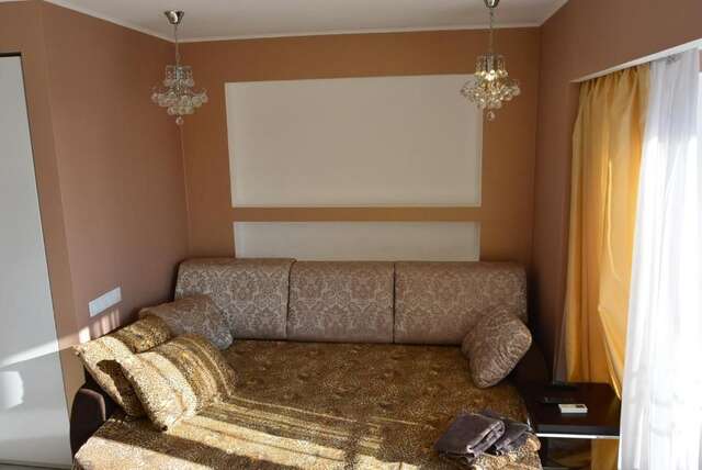 Апартаменты Kirova 27D white DELUX studio Днепр-26